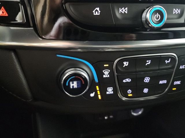 Used 2023 Chevrolet Traverse LT w/ LPO, Floor Liner Package image 34