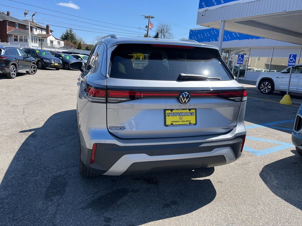 New 2026 Volkswagen Tiguan SE image 10