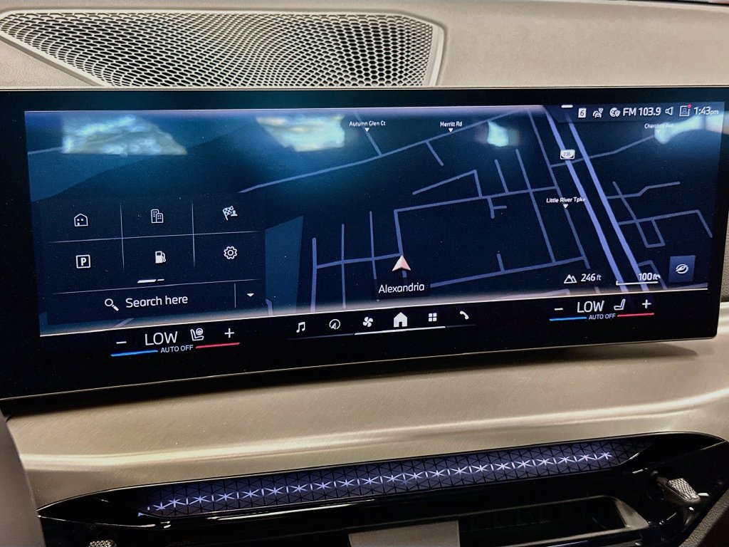 New 2026 BMW 230i Coupe w/ Premium Package RWD image 13