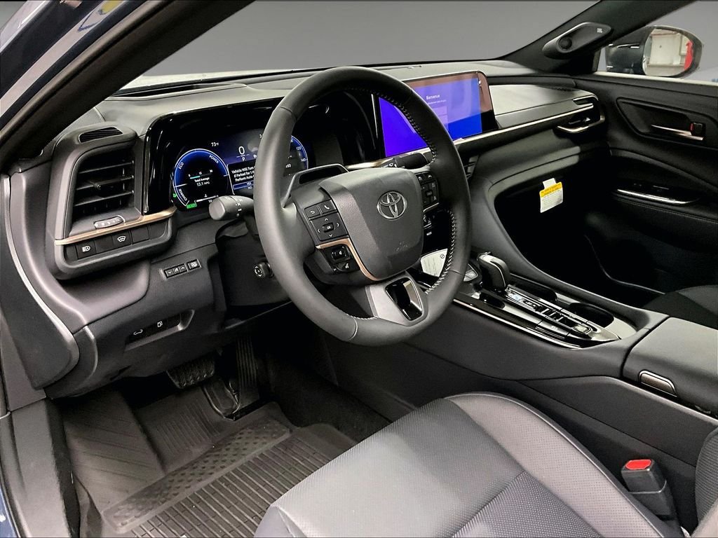 New 2026 Toyota Crown Platinum AWD/4WD image 9
