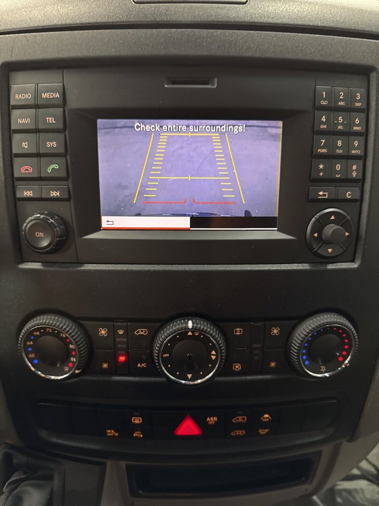 Used 2017 Mercedes-Benz Sprinter 2500 image 29