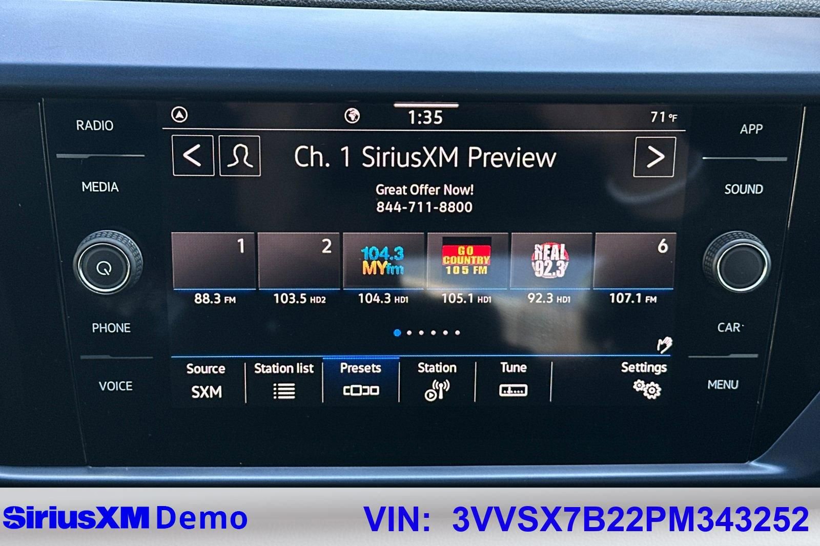 Certified 2023 Volkswagen Taos SE image 28