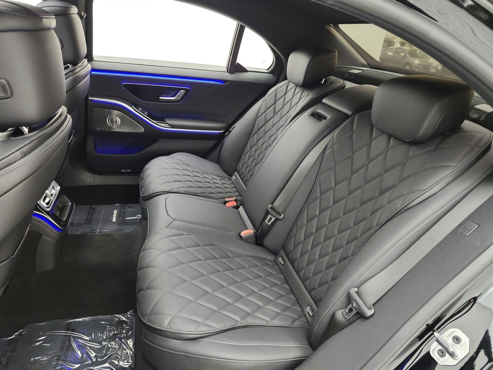 Certified 2025 Mercedes-Benz S 580 4MATIC Sedan image 16