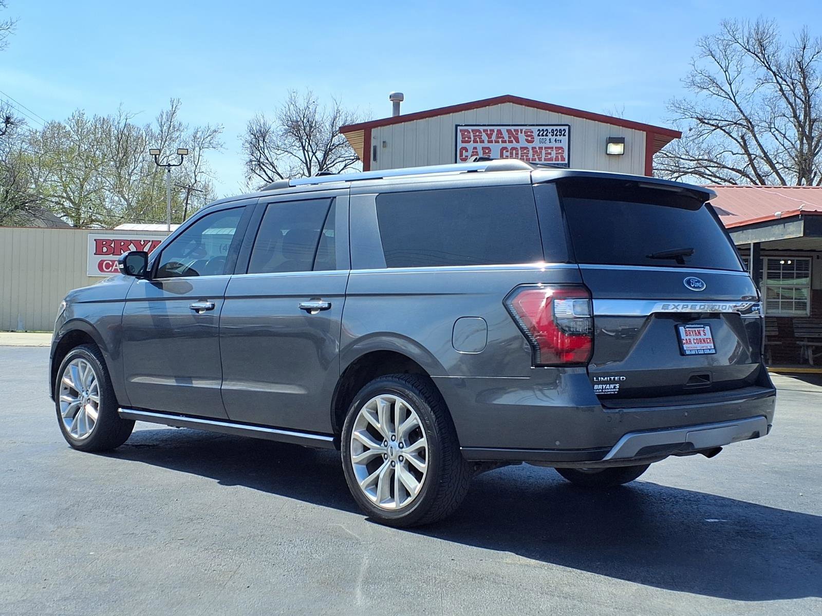 Used 2019 Ford Expedition Max Limited w/ Equipment Group 302A AWD/4WD image 21