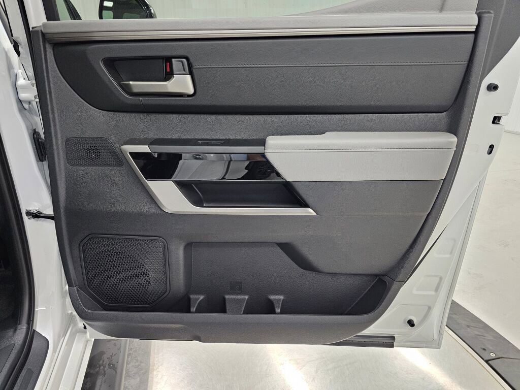 New 2026 Toyota Tundra Limited image 38