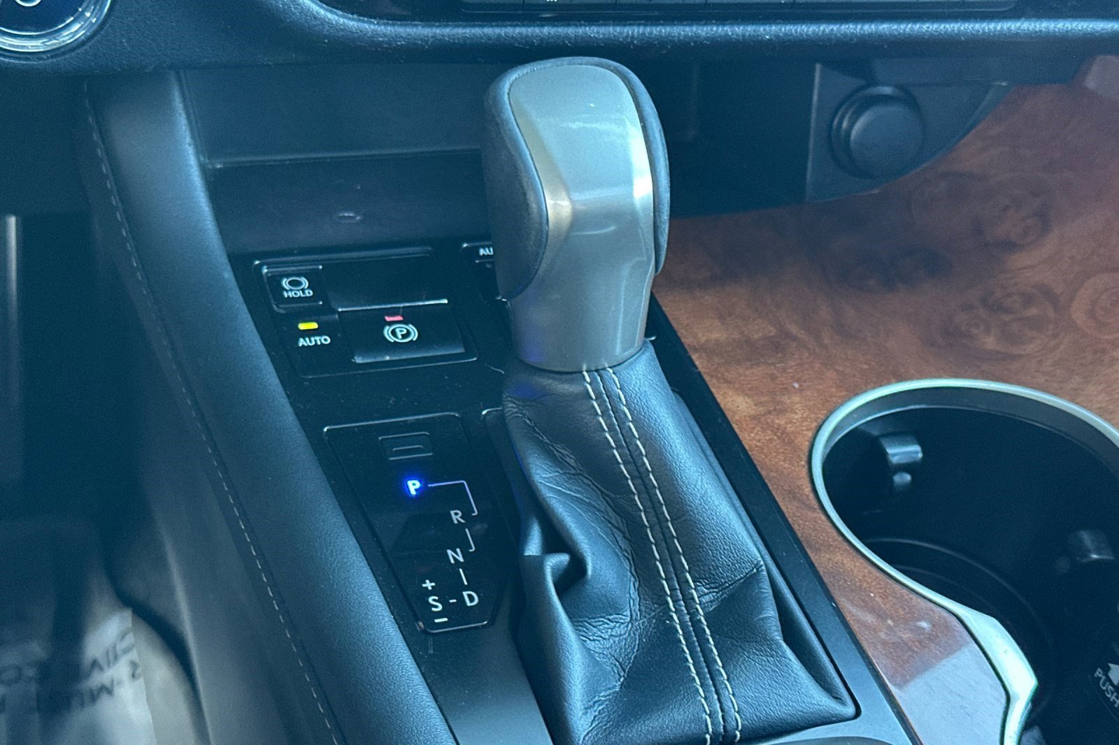 Used 2018 Lexus RX 450hL Premium w/ Premium Package image 29