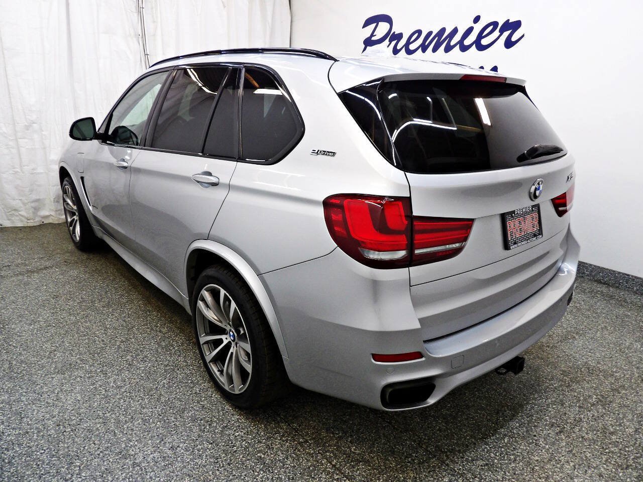 Used 2017 BMW X5 xDrive40e AWD/4WD image 4