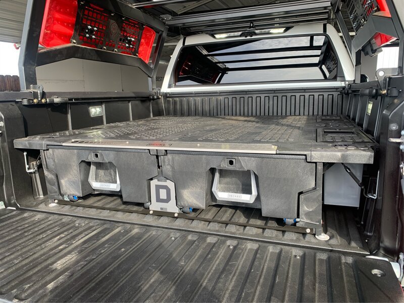 Used 2024 Toyota Tundra Capstone AWD/4WD image 24