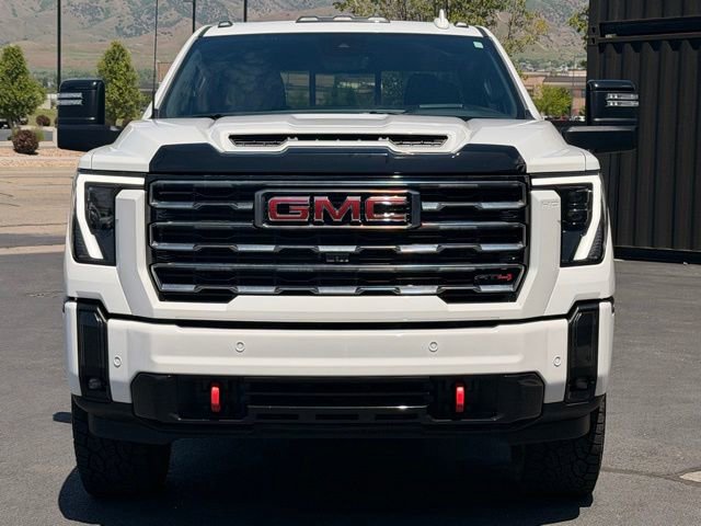 Used 2025 GMC Sierra 3500 AT4 w/ AT4 Premium Plus Package AWD/4WD image 2