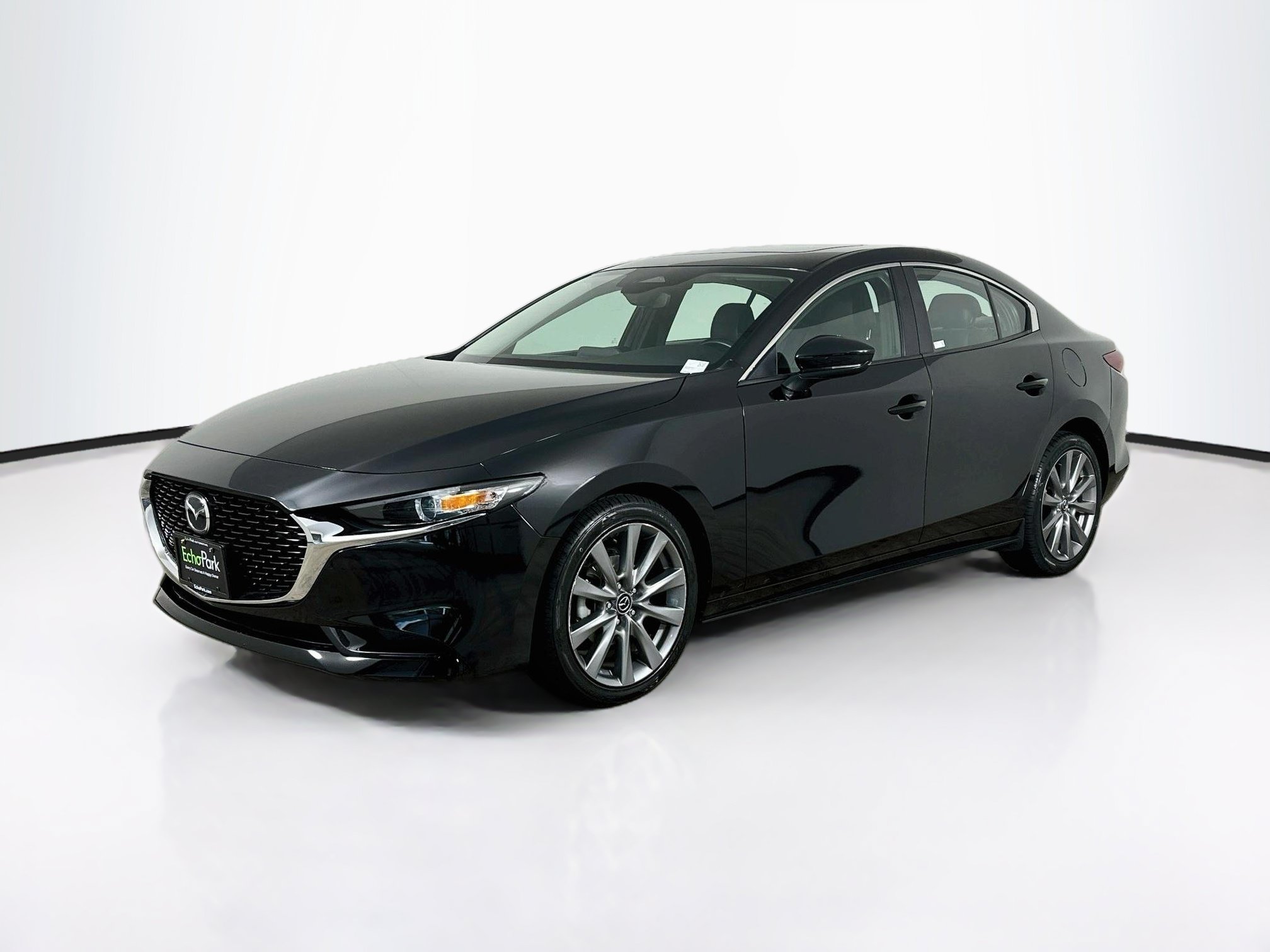 Used 2025 MAZDA MAZDA3 s FWD image 3