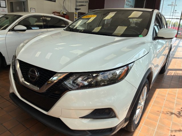Used 2022 Nissan Rogue Sport S FWD image 8