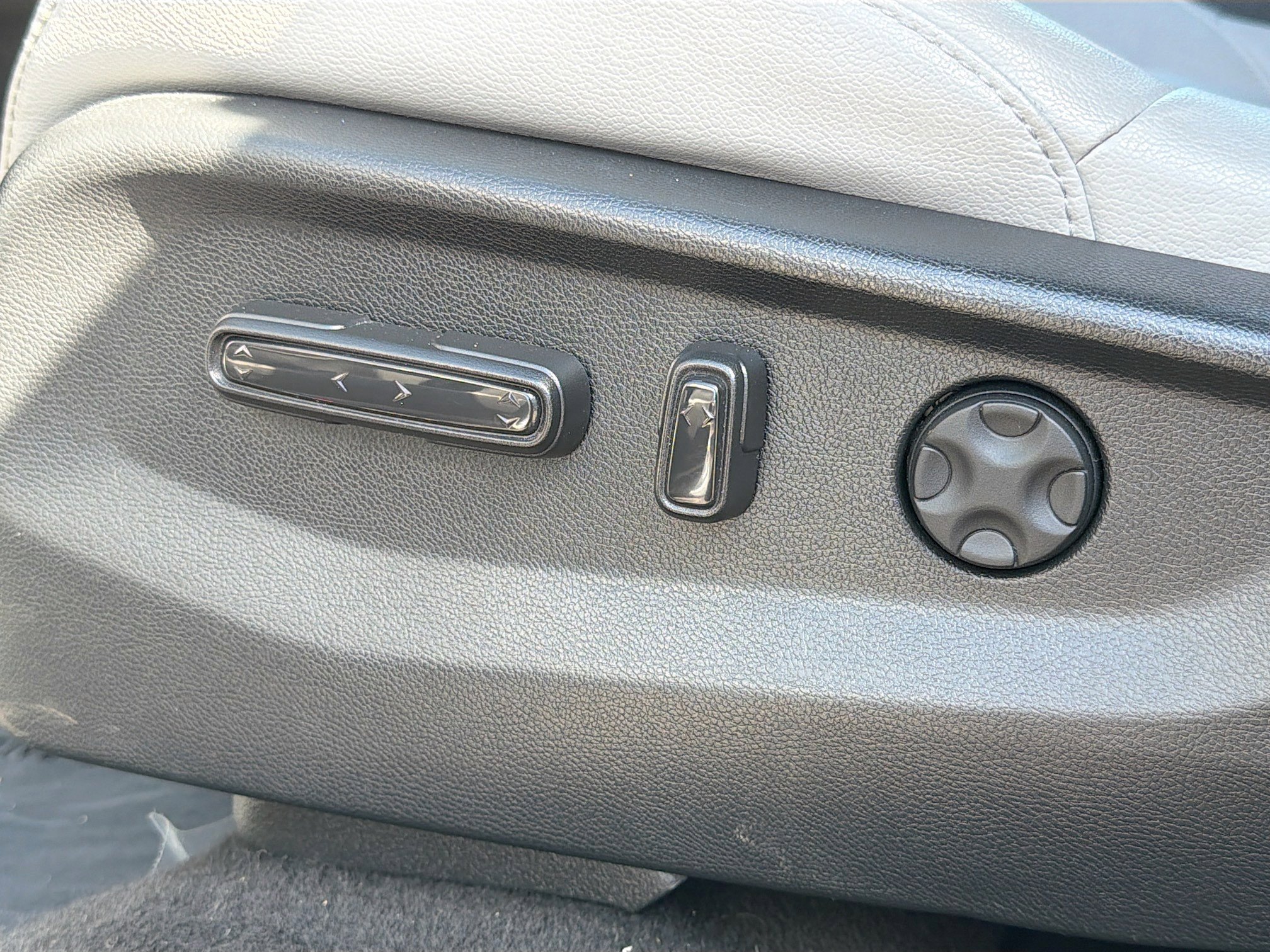 Used 2022 Honda CR-V EX-L image 25