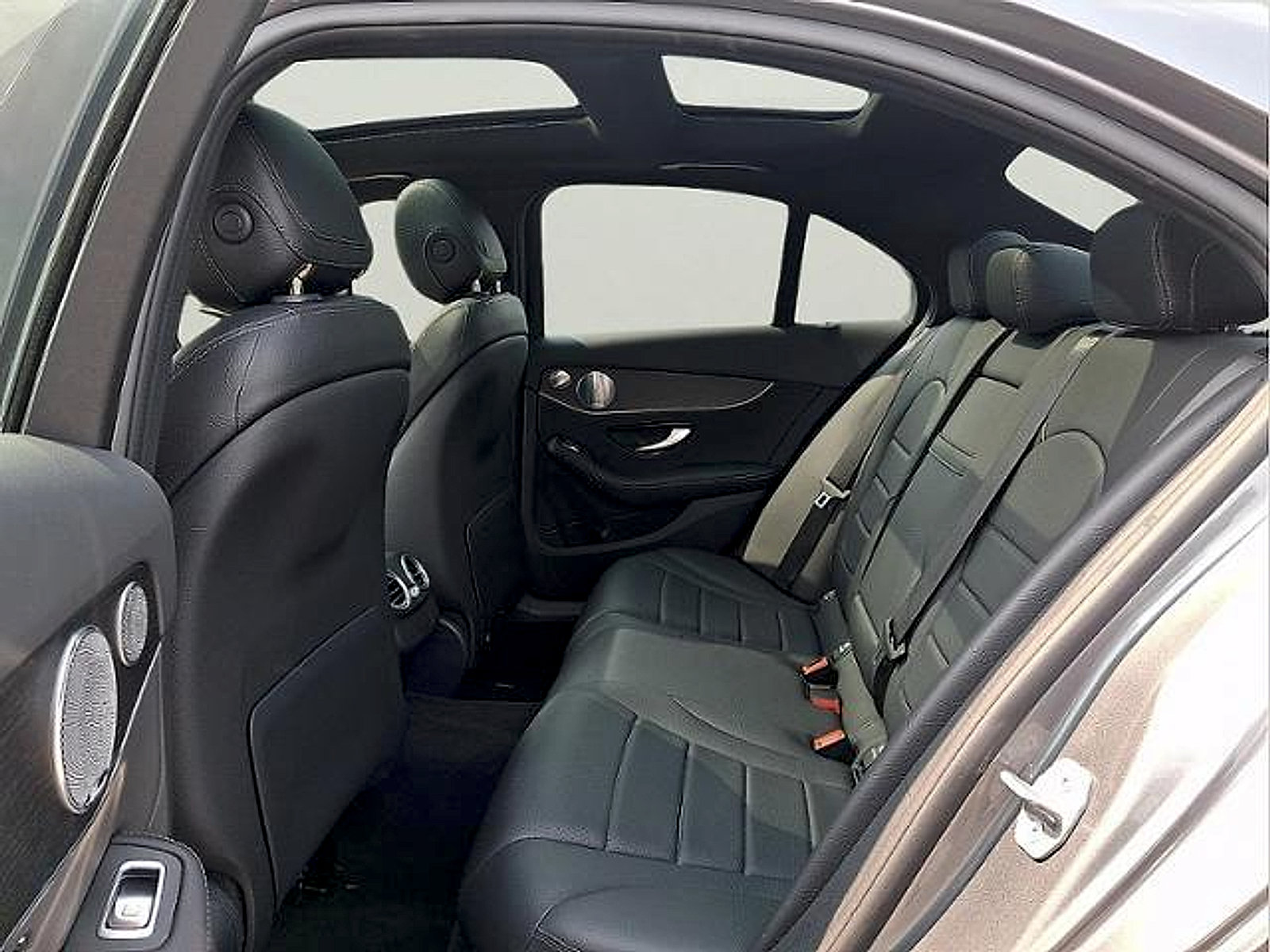 Used 2021 Mercedes-Benz C 300 4MATIC Sedan image 9