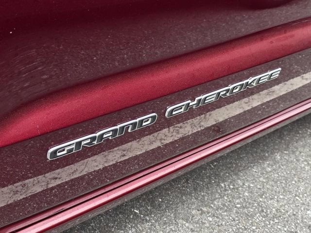 Used 2018 Jeep Grand Cherokee Overland image 36