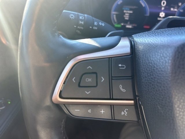 Used 2024 Toyota Grand Highlander AWD Hybrid image 13