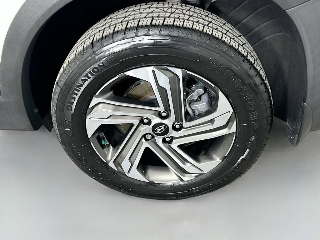 Used 2023 Hyundai Santa Fe SEL image 32