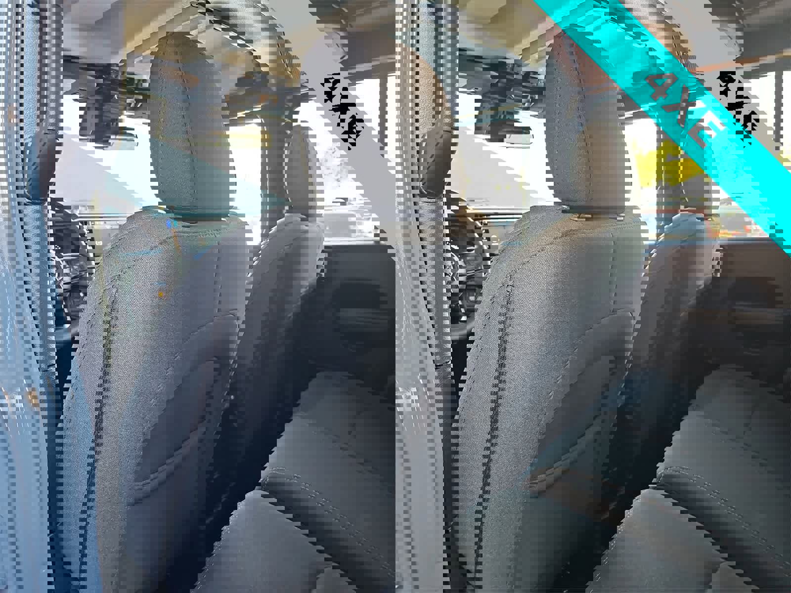 Used 2024 Jeep Wrangler Willys image 16