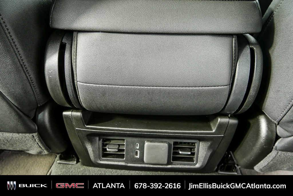 Used 2025 GMC Sierra 1500 SLT image 18