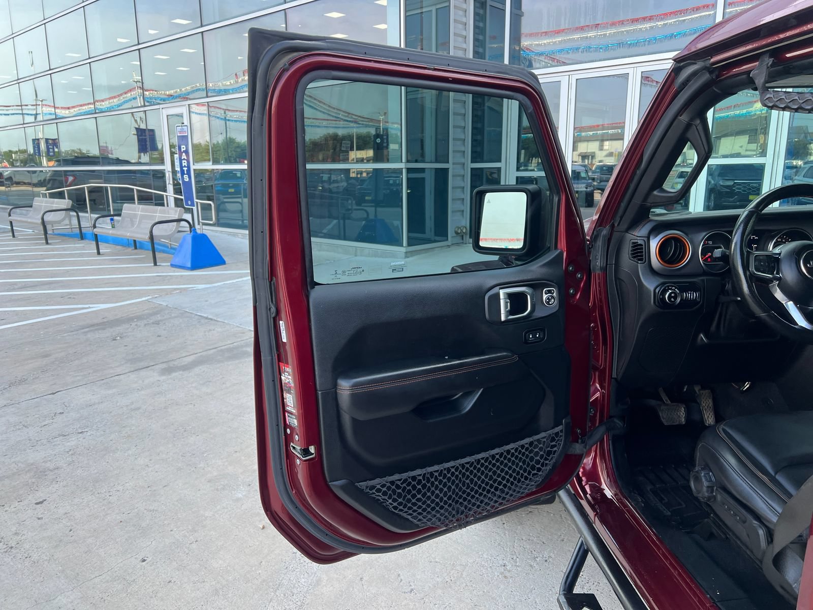 Used 2021 Jeep Gladiator Mojave AWD/4WD image 8