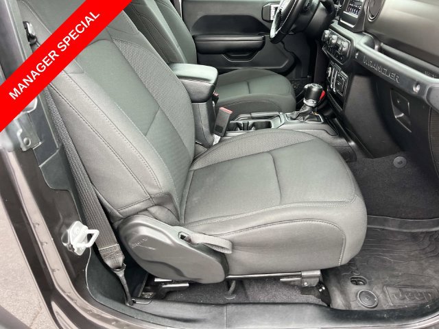 Certified 2021 Jeep Wrangler Sport AWD/4WD image 15