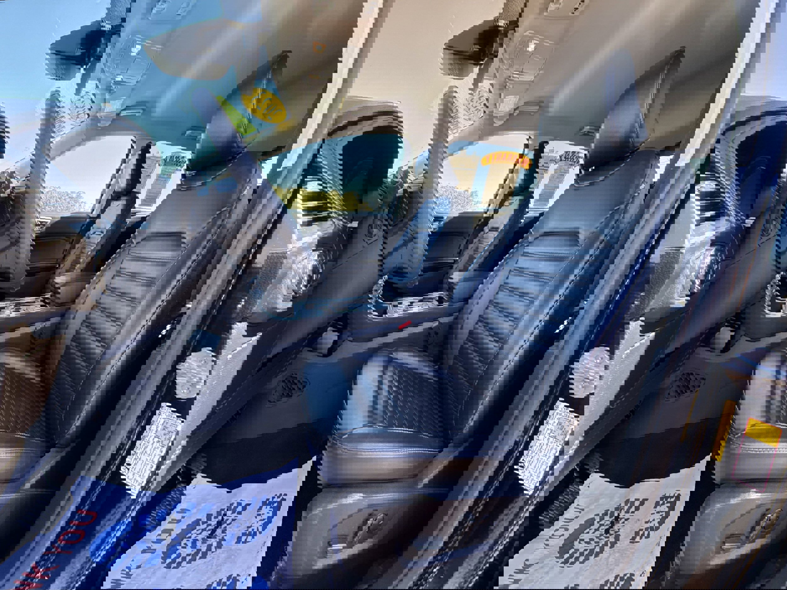 Used 2023 Ford Edge SEL w/ Convenience Package image 9