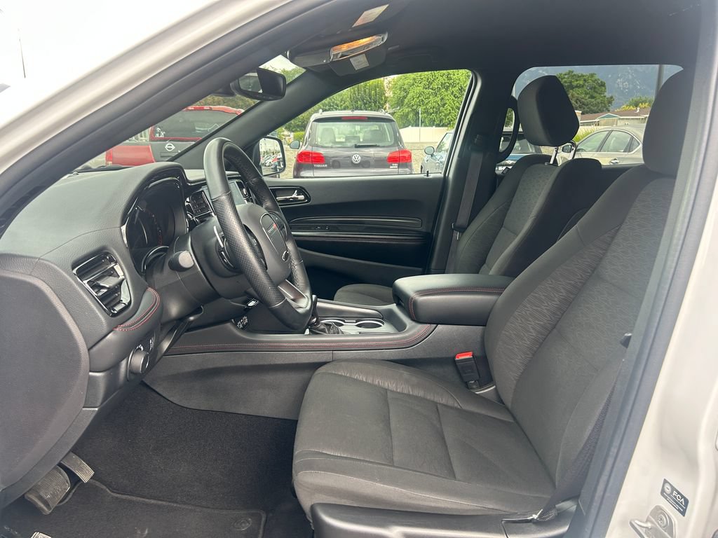Used 2025 Dodge Durango GT AWD/4WD image 25