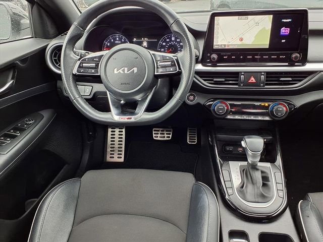 Used 2024 Kia Forte GT-Line w/ GT-Line Premium Package image 4