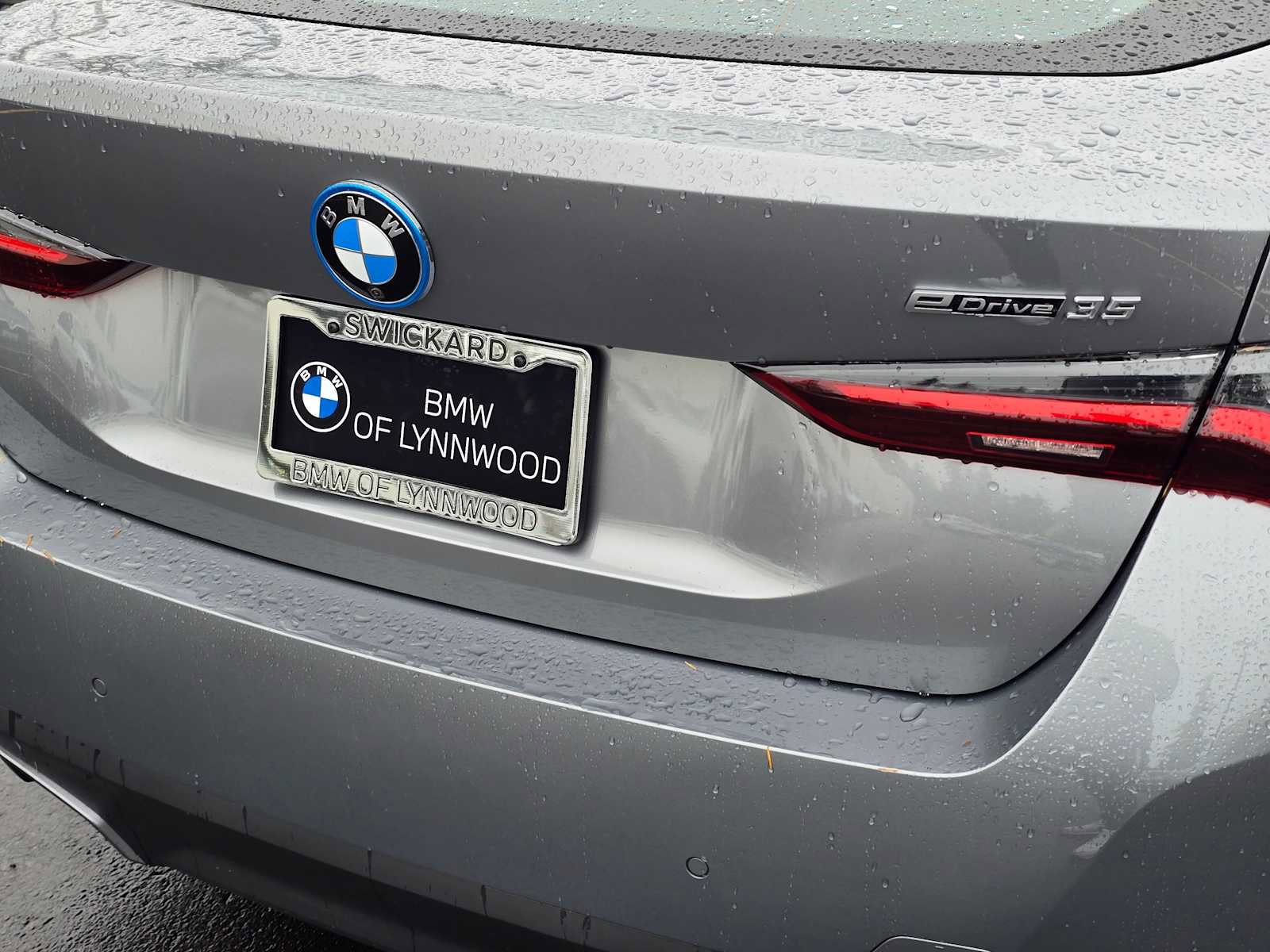 Used 2024 BMW i4 eDrive35 w/ Premium Package image 15