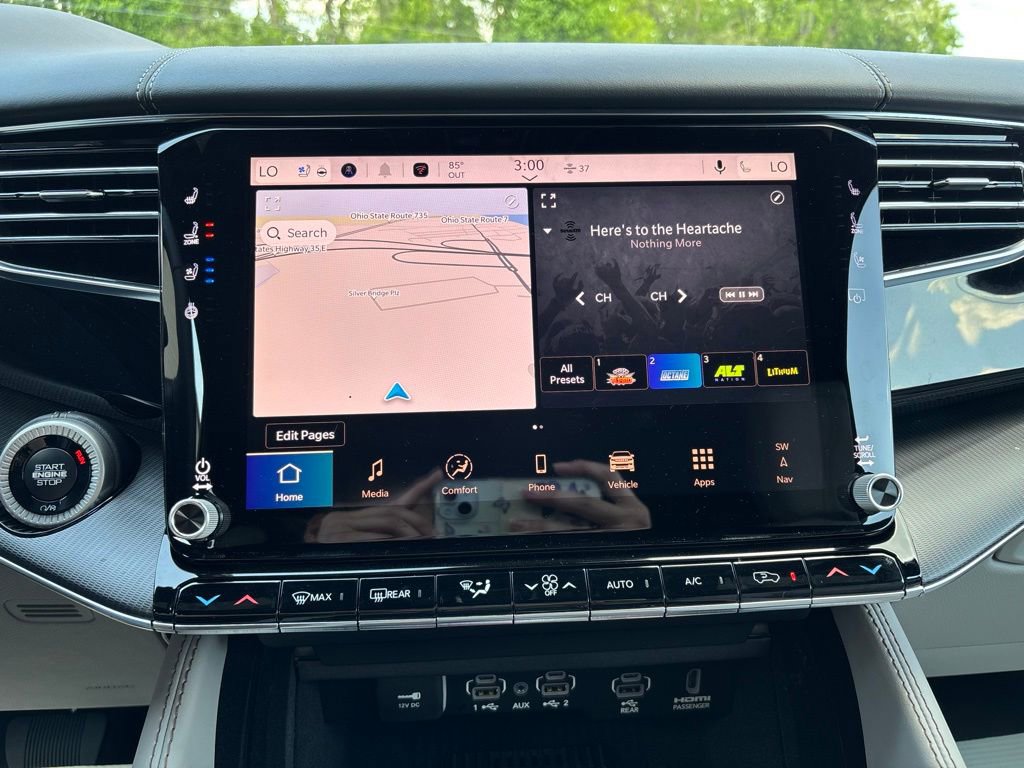 New 2026 Jeep Grand Wagoneer L Summit AWD/4WD image 16