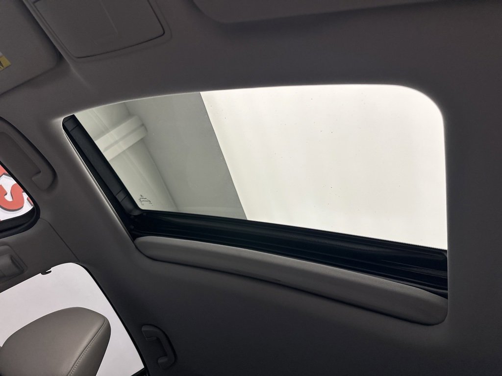 Used 2015 Acura TLX V6 w/ Technology Package image 23