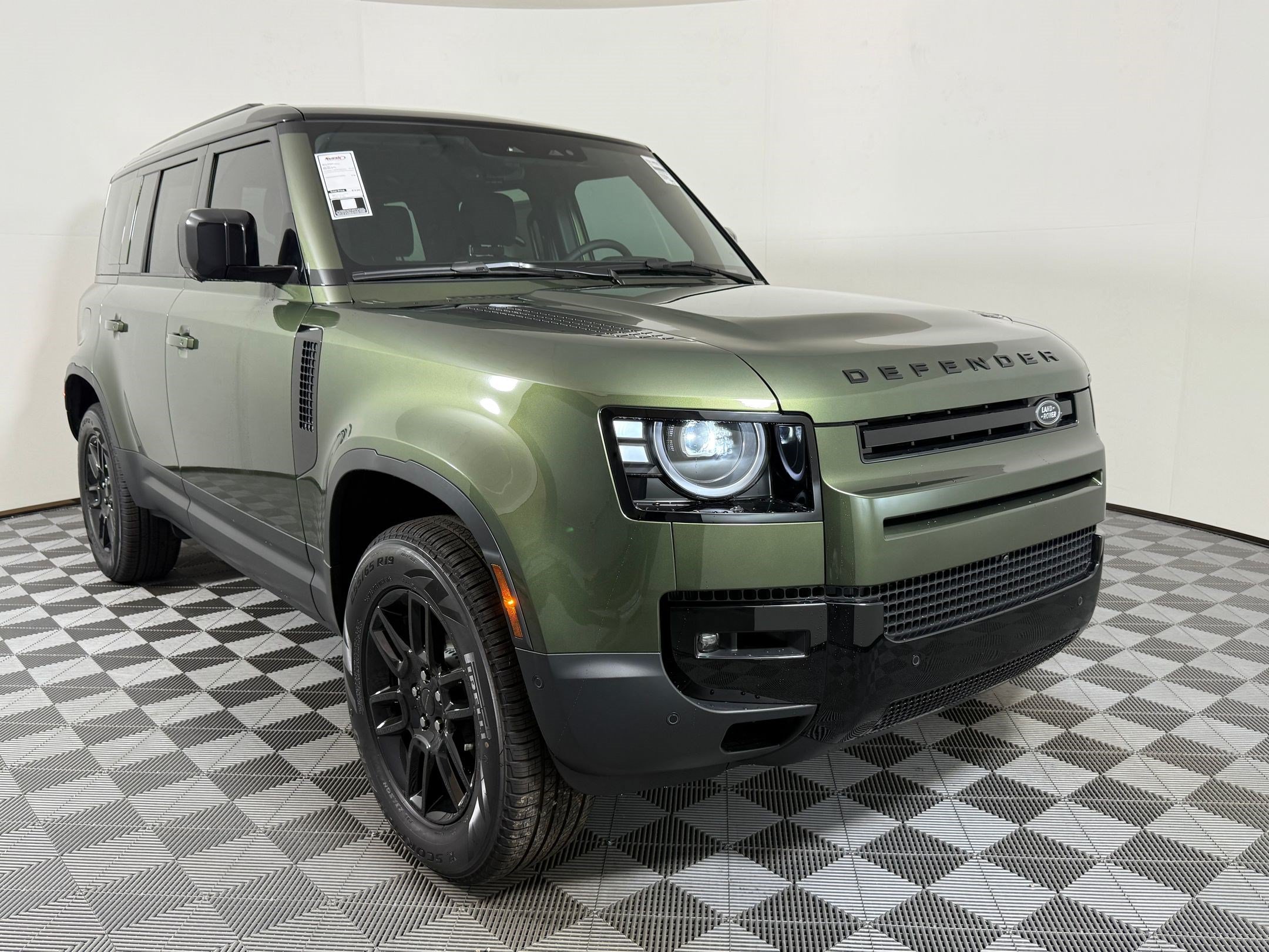 New 2026 Land Rover Defender 110 S AWD/4WD image 7