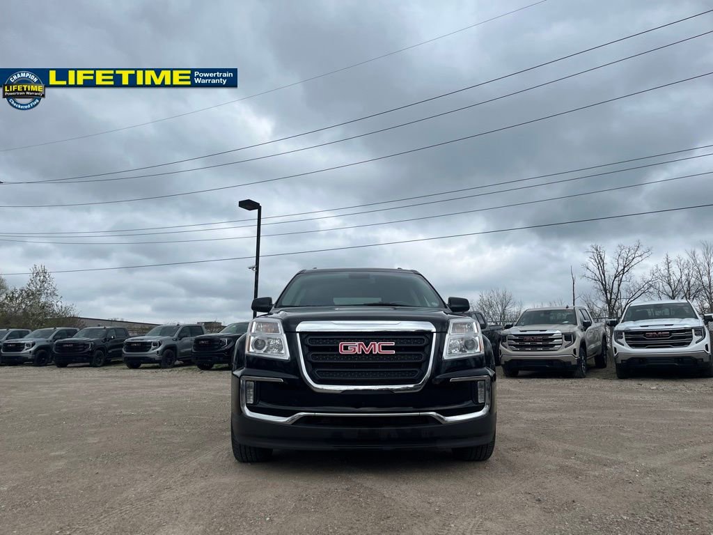 Used 2017 GMC Terrain SLE w/ Convenience Package AWD/4WD image 4