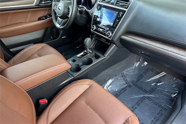 Used 2019 Subaru Outback 3.6R Touring image 18