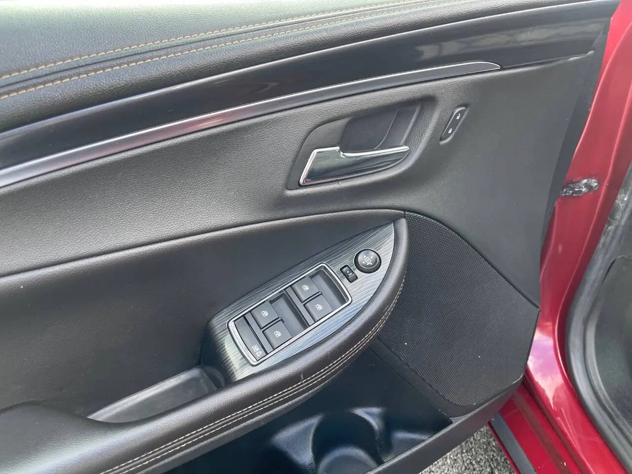 Used 2020 Chevrolet Impala LT w/ LT Convenience Package FWD image 13