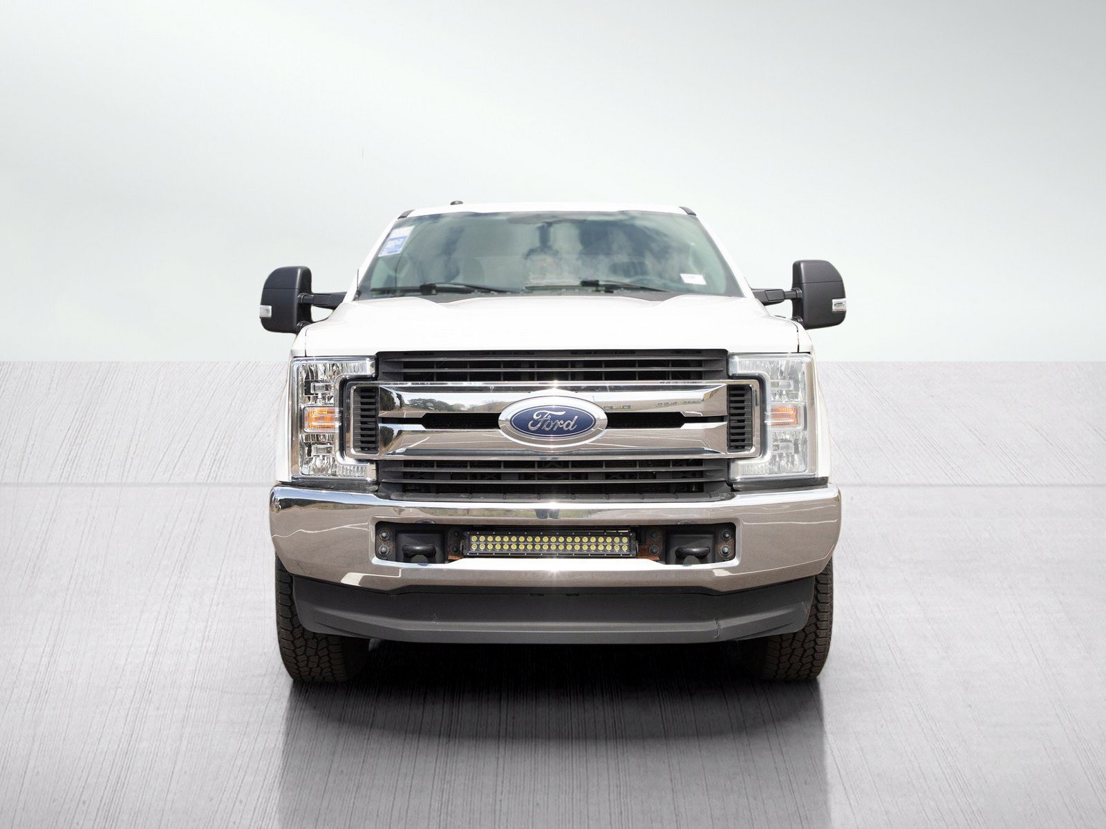 Used 2018 Ford F350 XLT AWD/4WD image 8