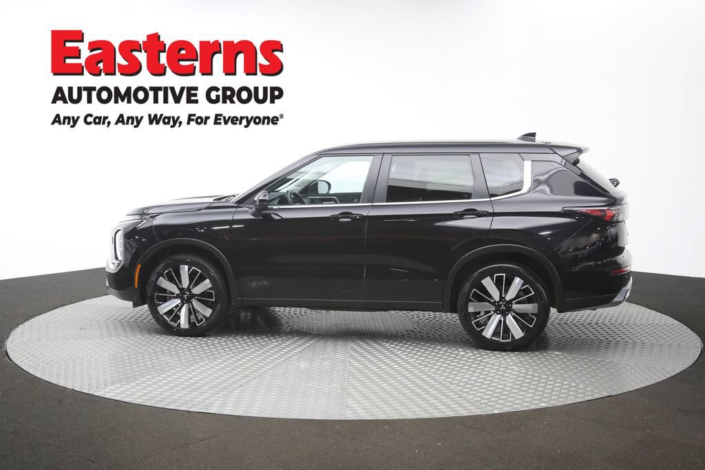 Used 2025 Mitsubishi Outlander SE AWD/4WD image 62