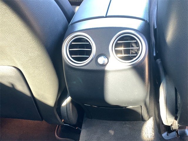 Used 2022 Mercedes-Benz GLC 300 image 41