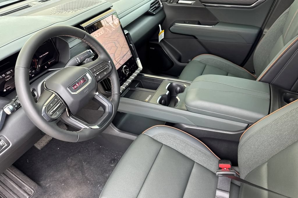 New 2027 GMC Acadia AT4 w/ Luxury Package AWD/4WD image 4