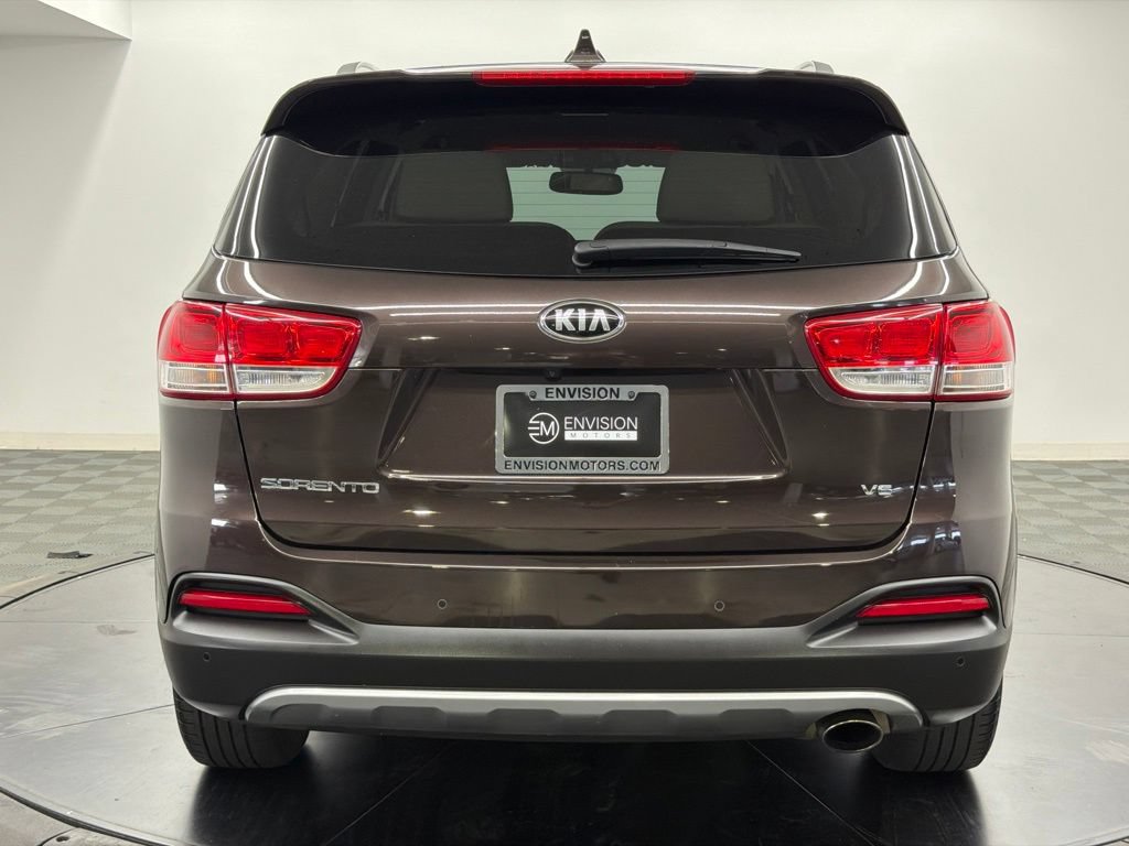 Used 2017 Kia Sorento EX w/ EX V6 Premium Package FWD image 11