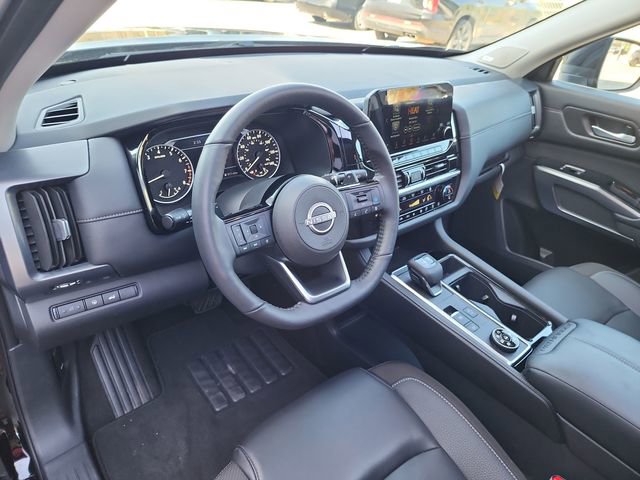 Used 2025 Nissan Pathfinder SL w/ SL Premium Package image 11