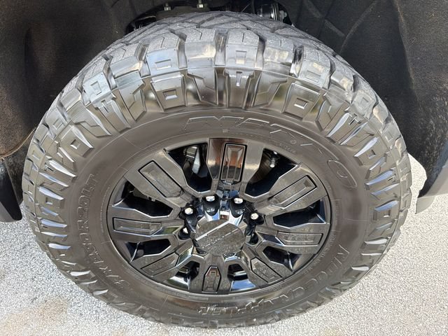 Used 2025 GMC Sierra 2500 Denali Ultimate AWD/4WD image 12