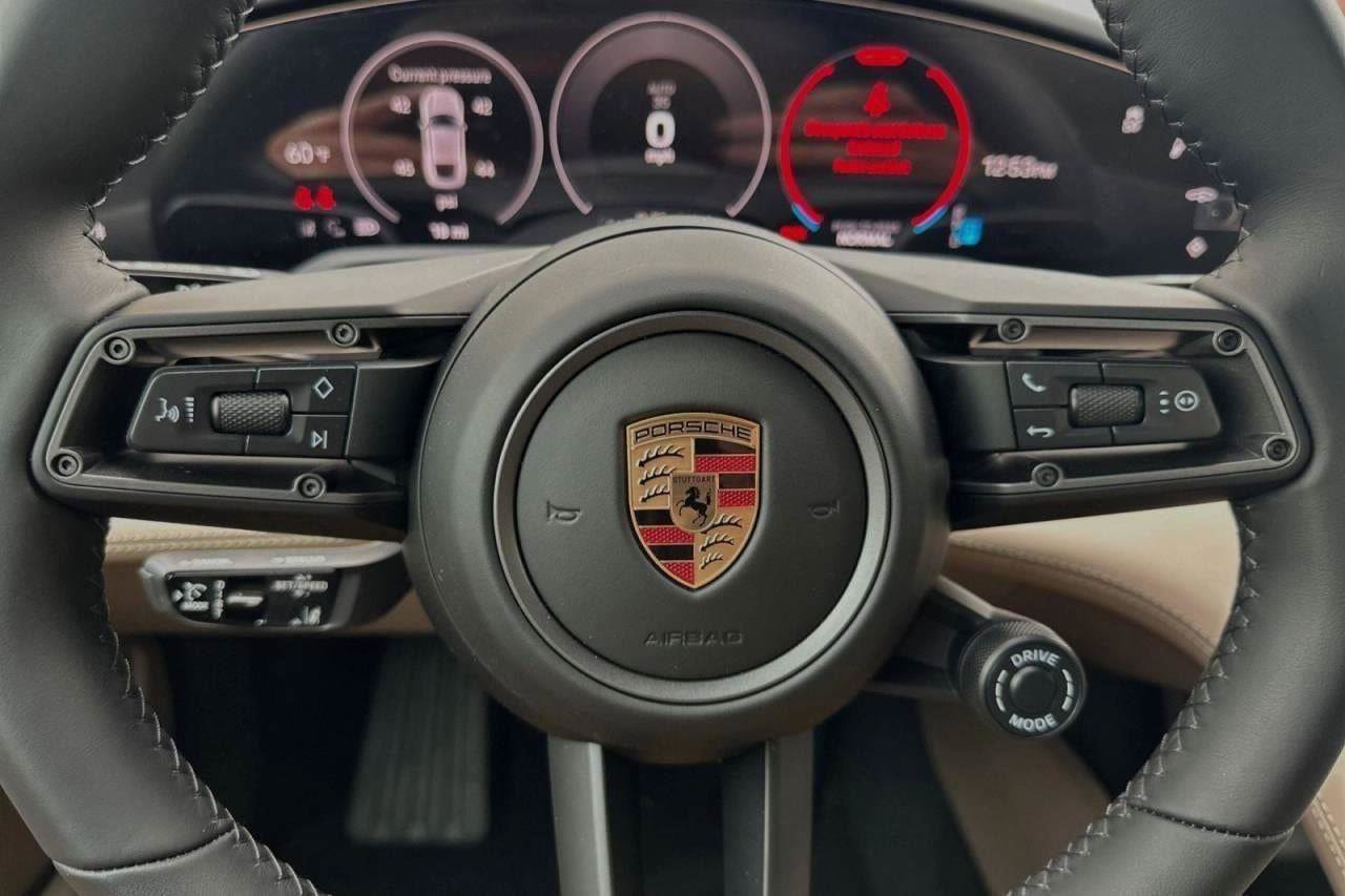 New 2025 Porsche Taycan 4S image 69