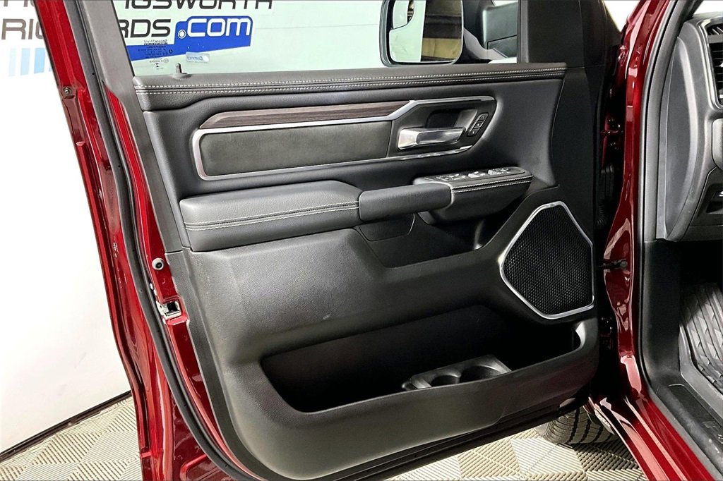 Used 2025 RAM 1500 Laramie w/ Laramie Southwest Edition image 18