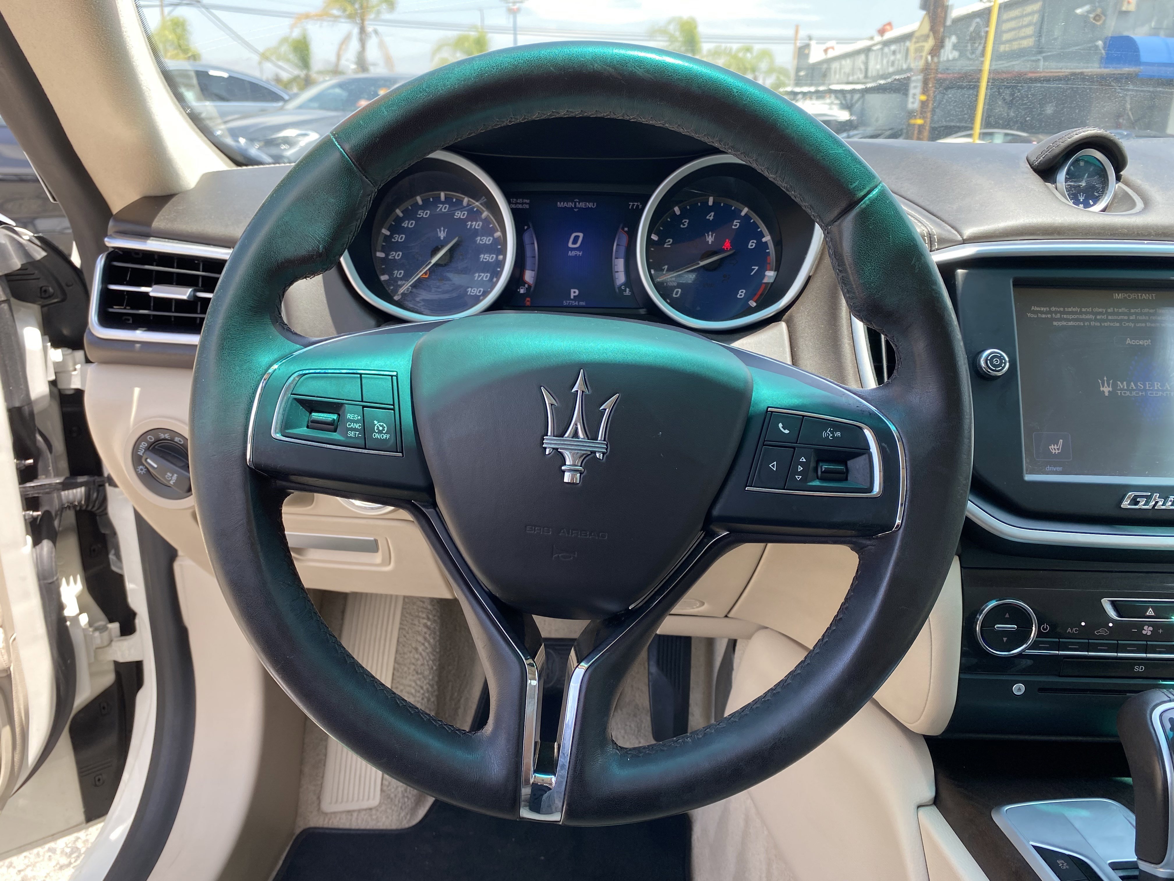 Used 2016 Maserati Ghibli RWD image 11