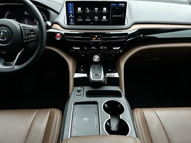 Certified 2025 Acura MDX w/ Technology Package FWD image 17