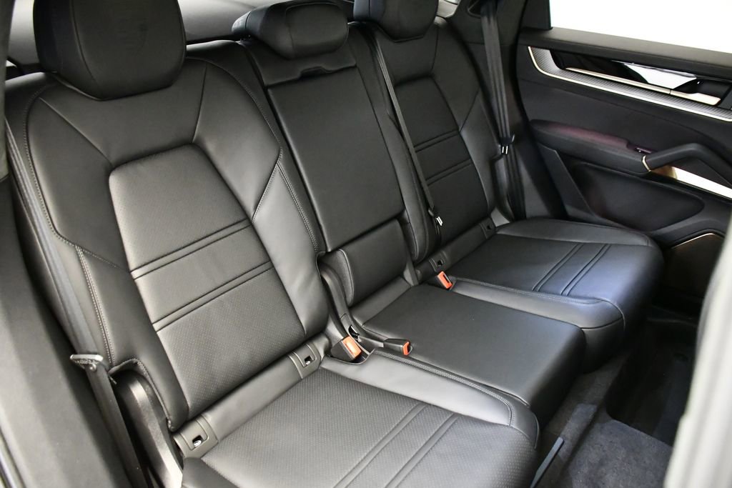 New 2026 Porsche Cayenne Turbo GT AWD/4WD image 56