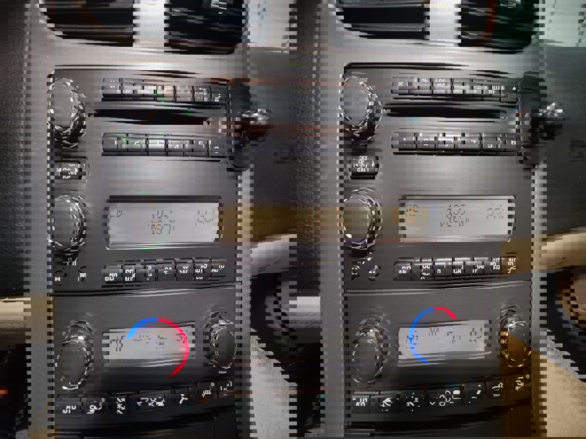 Used 2006 Chevrolet Corvette Convertible image 36