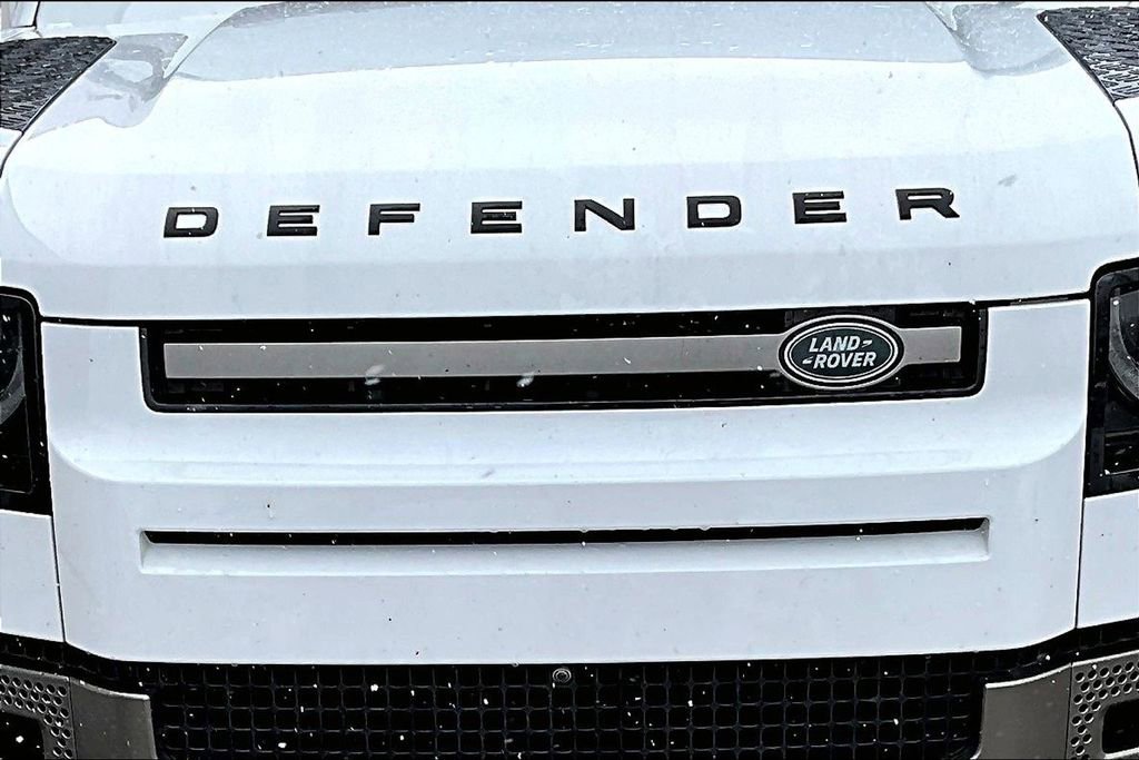 Used 2021 Land Rover Defender 110 X-Dynamic HSE image 33