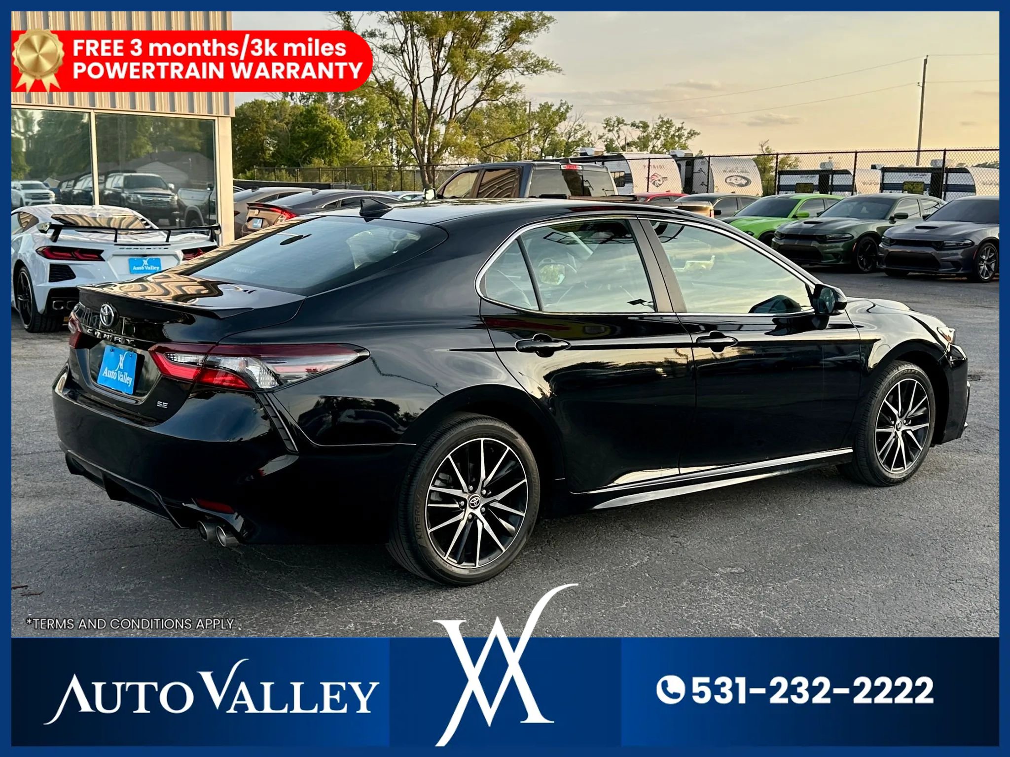 Used 2024 Toyota Camry SE FWD image 7