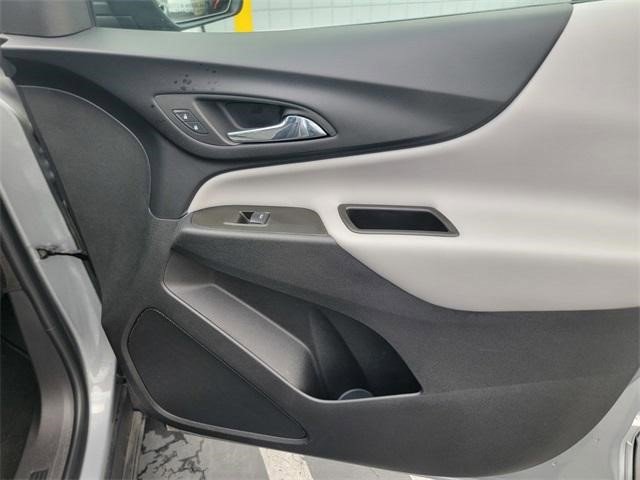 Certified 2023 Chevrolet Equinox LS w/ Driver Confidence II Package image 26